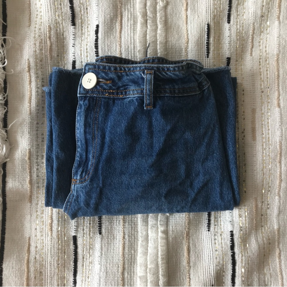 Zara jeans slightly used ,perfect condition, size 13-14 (L) in girls